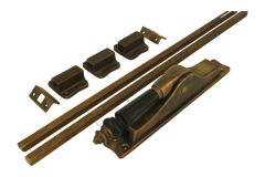 Treibriegel Messing patiniert Horn (1890)